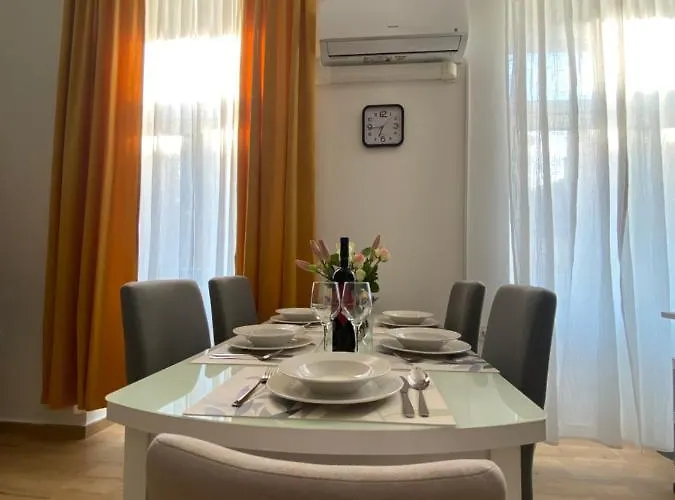 Apartment Andela Centar *