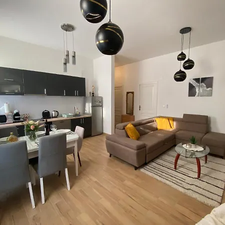 Andela Centar Apartment *